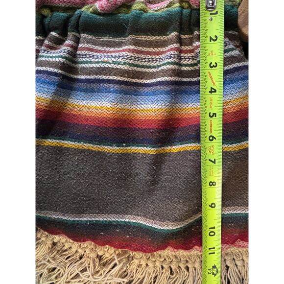 Vtg Style Boho Shoulder Bag Striped Multicolored Fringed Wood Accent Jute Straps - Picture 11 of 12